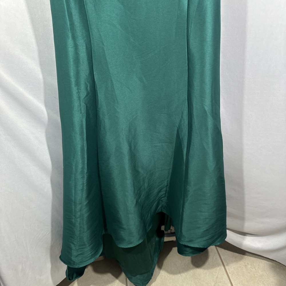 NWT MAC DUGGAL [ 16W ] 67751 Ruffle Sleeve Vneck Peplum Trumpet Gown Green J1694 - Picture 10 of 13